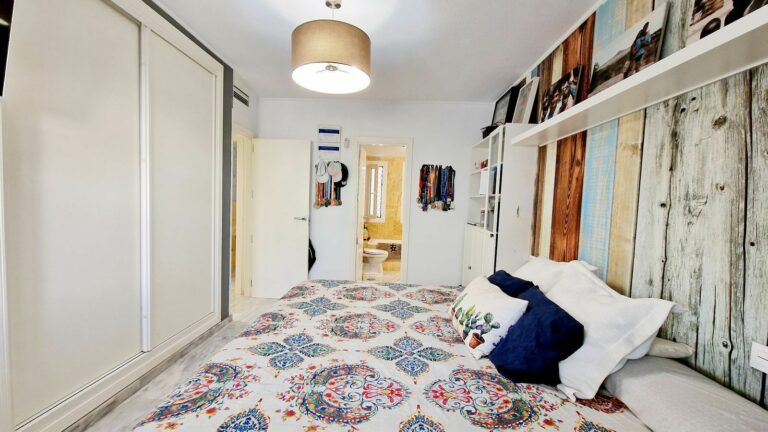 8597ed10e4afca829286fd37db3aa315 - 15