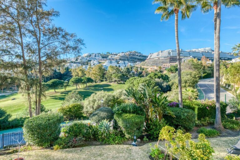 86b8a467612eae8fcdf1aaea667e9185 - 10