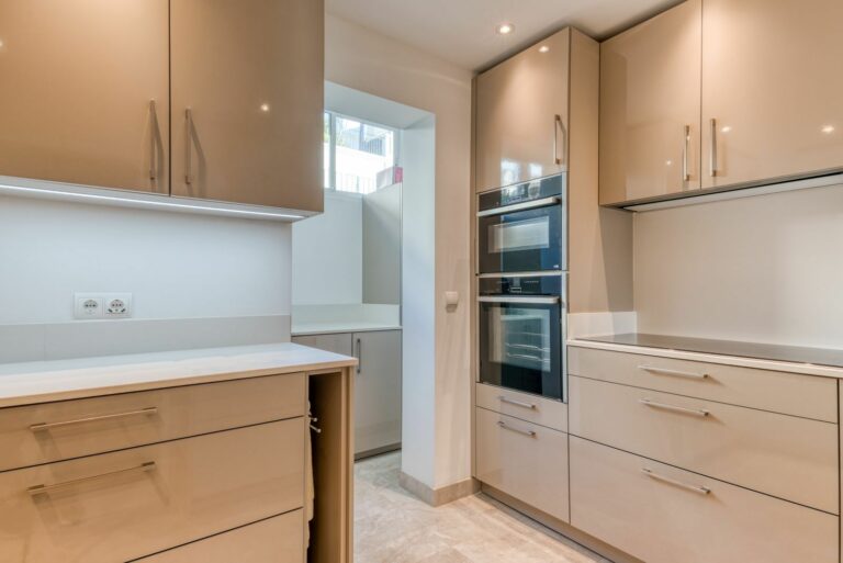 86b8a467612eae8fcdf1aaea667e9185 - 9