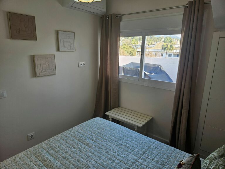 8830f036ad8e6b1c0385de3c831370ed - 9