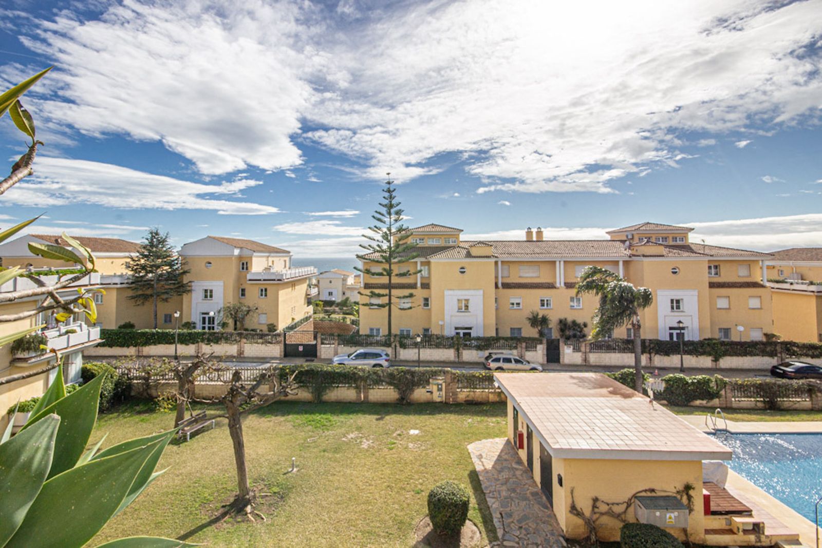 899b668ed754d857dd86de373e8a7239 - 11