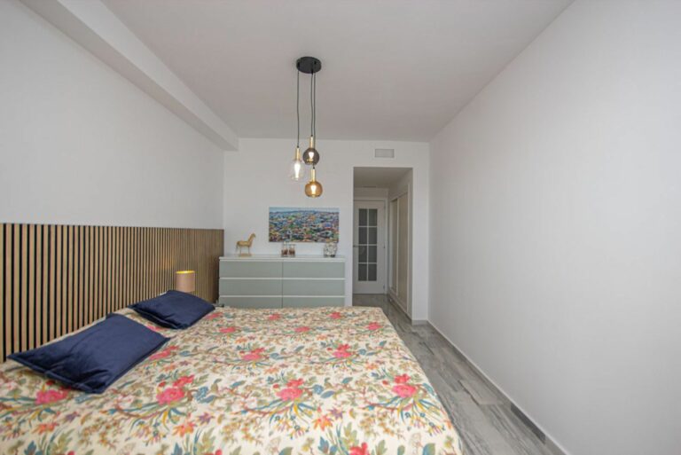 899b668ed754d857dd86de373e8a7239 - 16