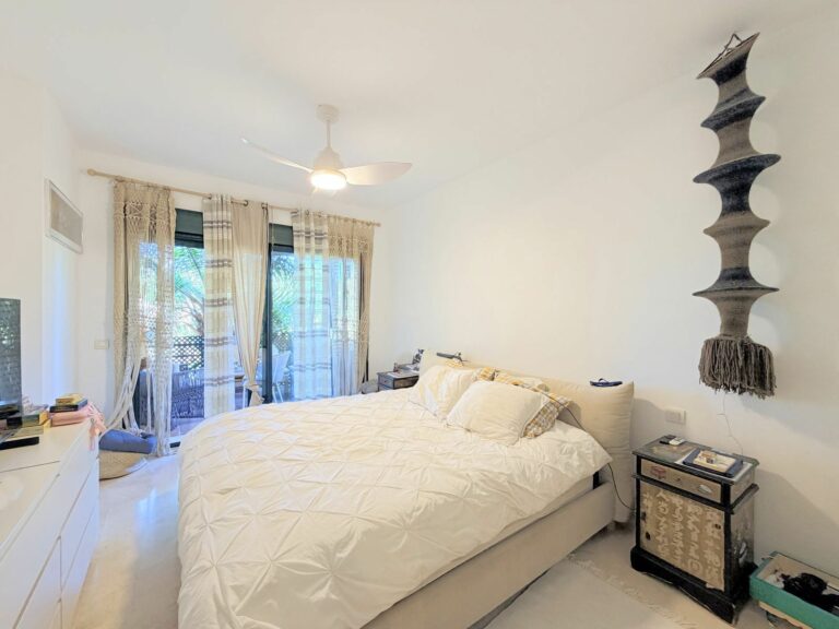 8e790188f4f9155609e302b6b6f311f5 - 12