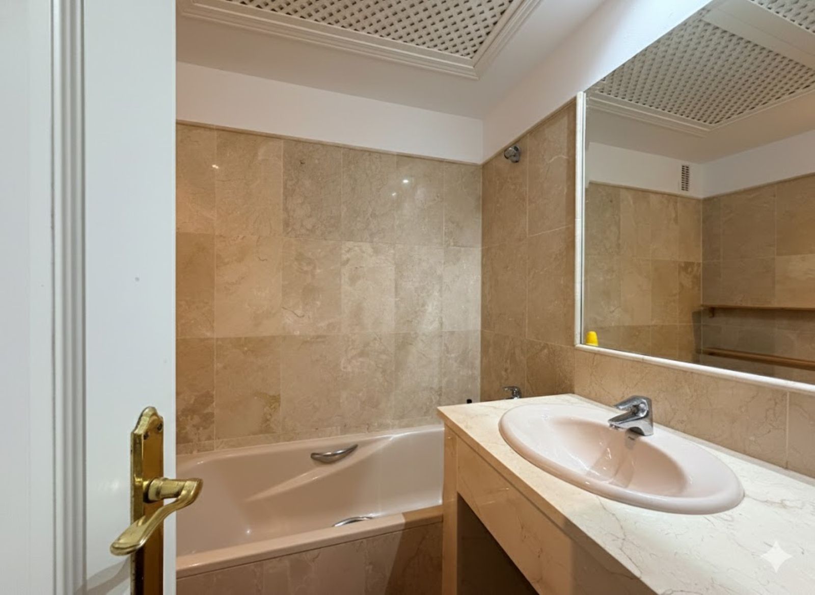 8e790188f4f9155609e302b6b6f311f5 - 15