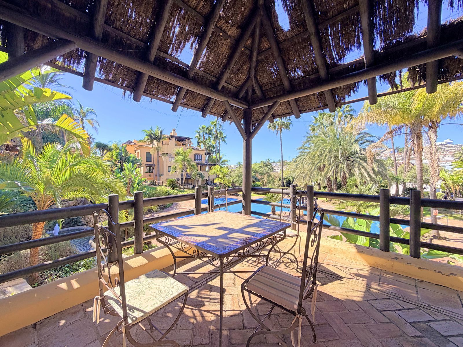 8e790188f4f9155609e302b6b6f311f5 - 3