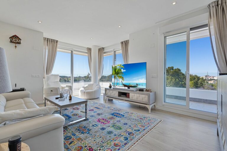 9088d3bb6d534a1a1836095469439e24 - 3