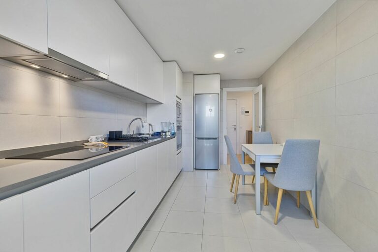 9088d3bb6d534a1a1836095469439e24 - 5