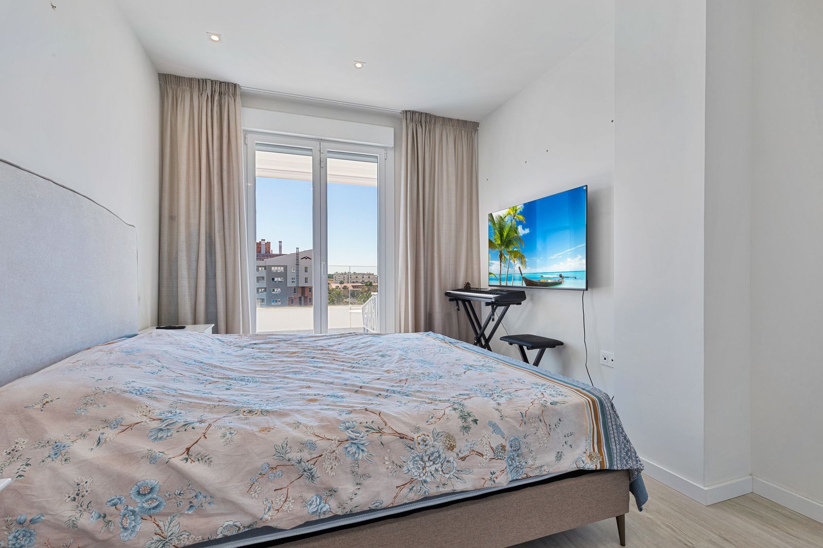 9088d3bb6d534a1a1836095469439e24 - 8