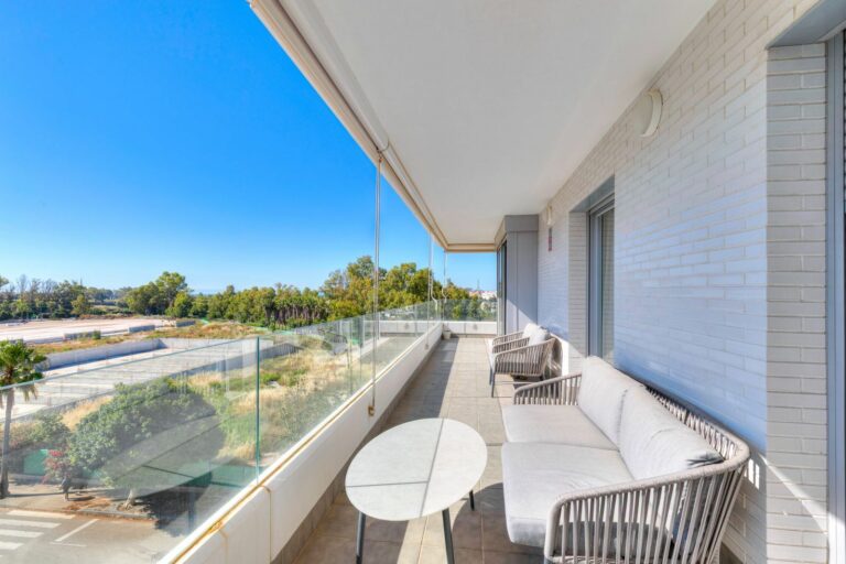 9088d3bb6d534a1a1836095469439e24 - 9