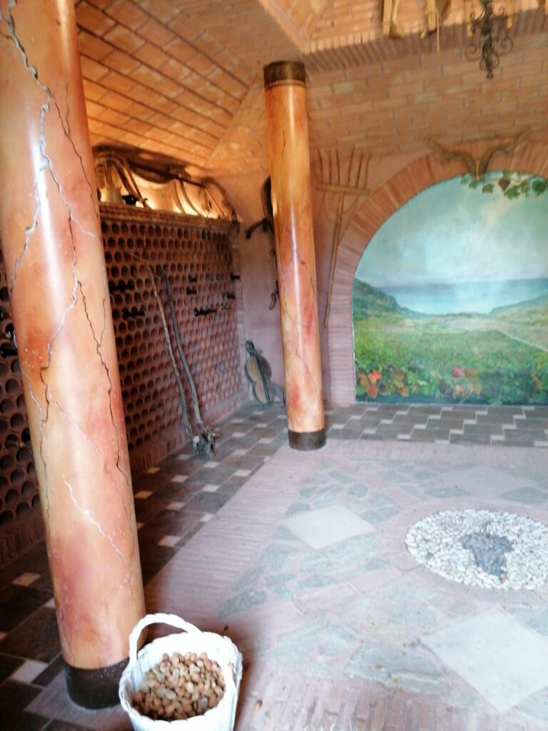 90a04b216c0ccc38aa6e1efccd4b4ed3 - 1