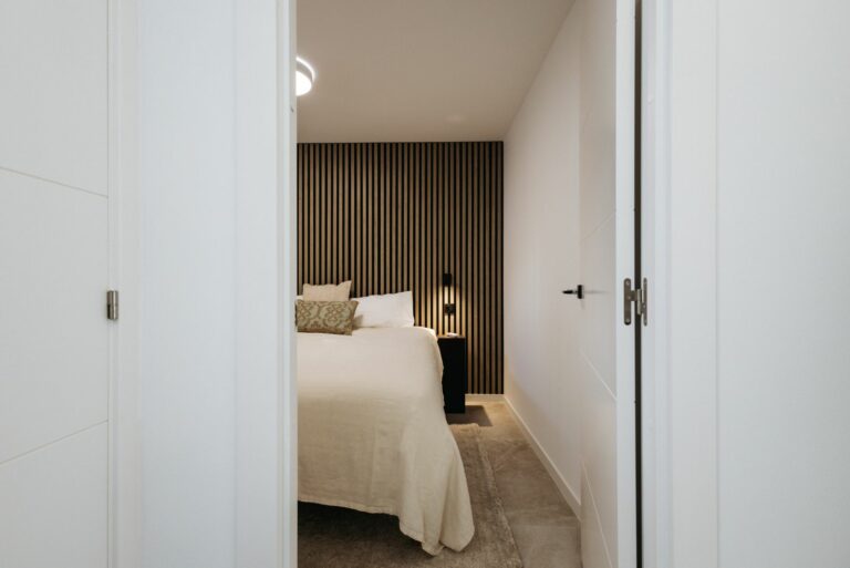 90b546f36b405033eec5b7c74c6cecf6 - 16