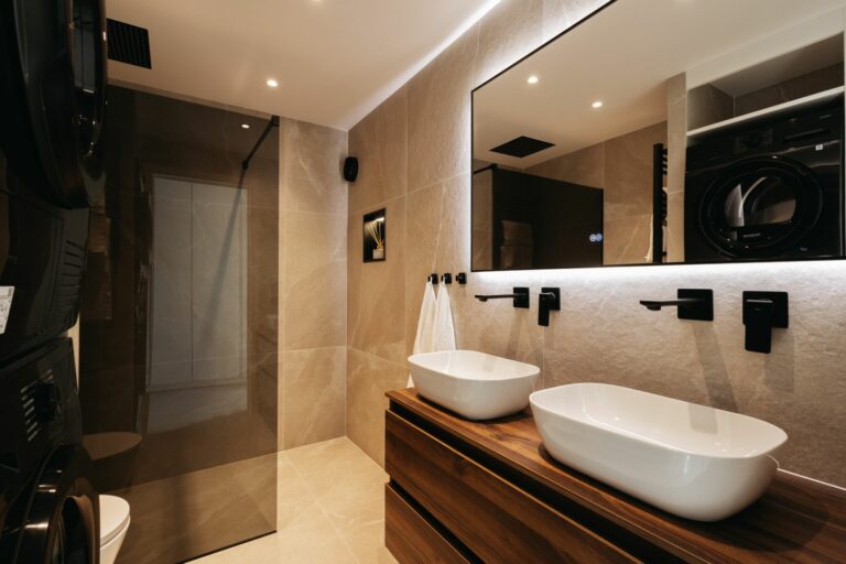 90b546f36b405033eec5b7c74c6cecf6 - 8