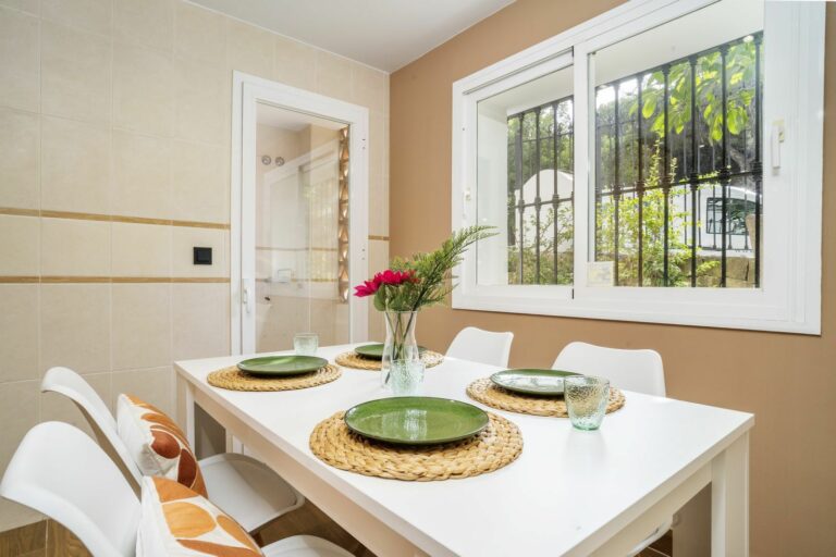 91802aa637cbe55fba813614be6b7c4e - 11