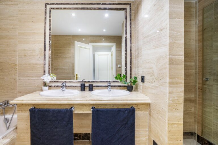 91802aa637cbe55fba813614be6b7c4e - 14