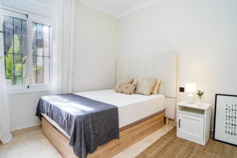 91802aa637cbe55fba813614be6b7c4e - 16