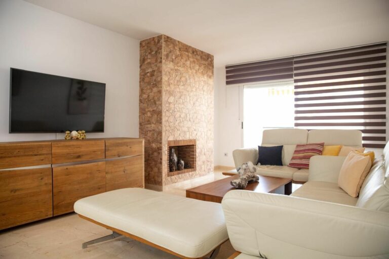 91c3eb87f9cdc553f92d9b857c2b7c02 - 2