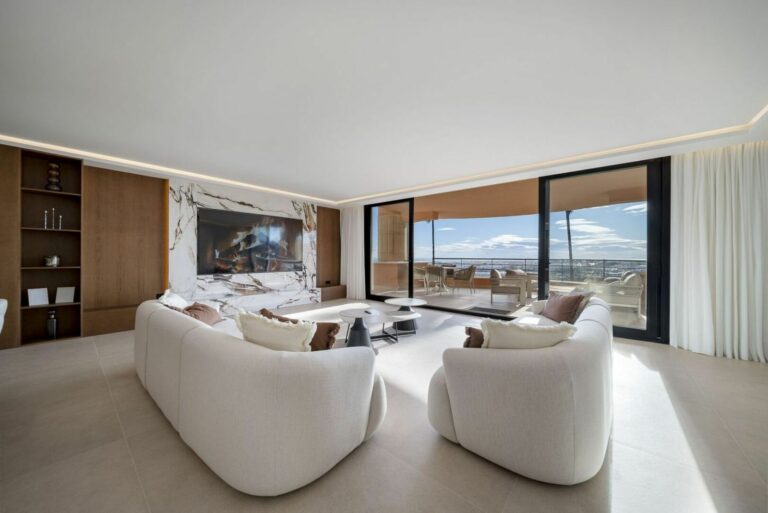 91e6eaea63f95ce1dca9134c8819503e - 10