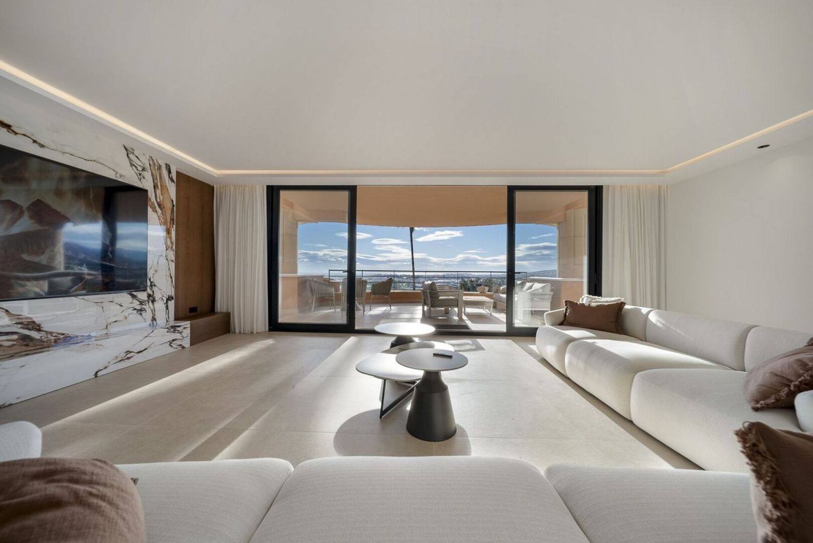 91e6eaea63f95ce1dca9134c8819503e - 7