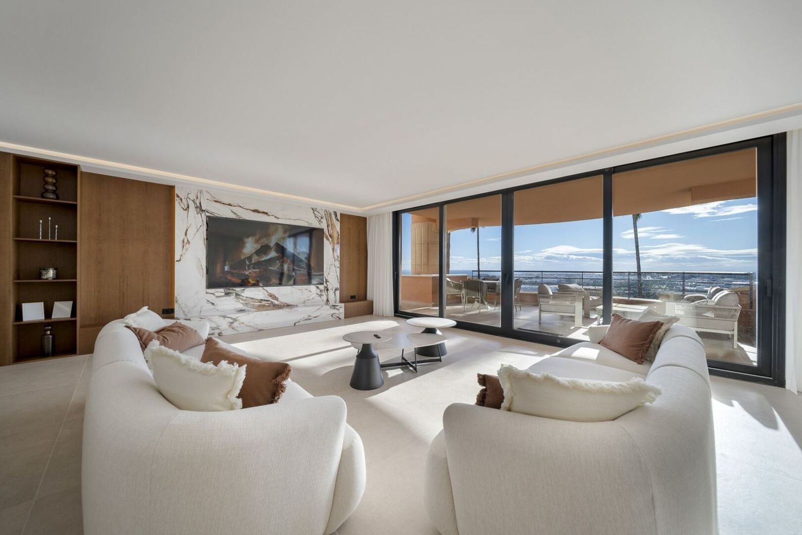 91e6eaea63f95ce1dca9134c8819503e - 9