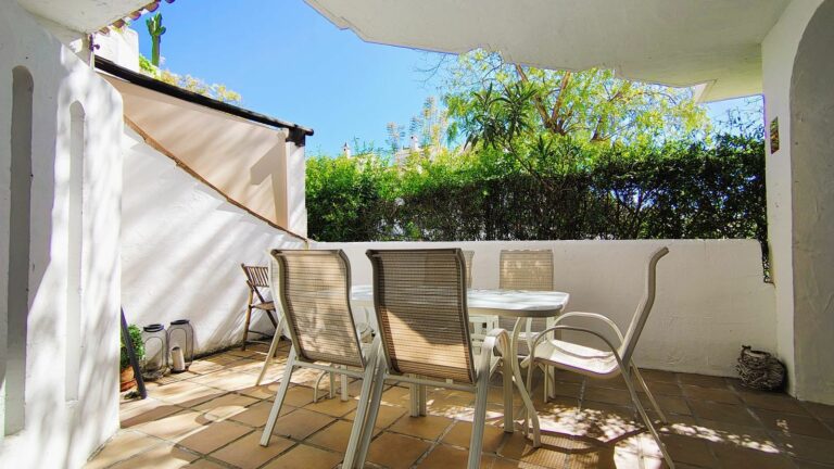 9263b79a53a37a4a4130f69a0360f9c6 - 11