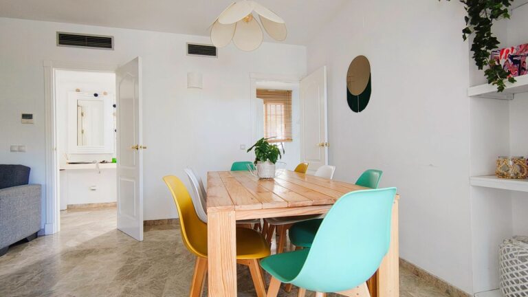 9263b79a53a37a4a4130f69a0360f9c6 - 13