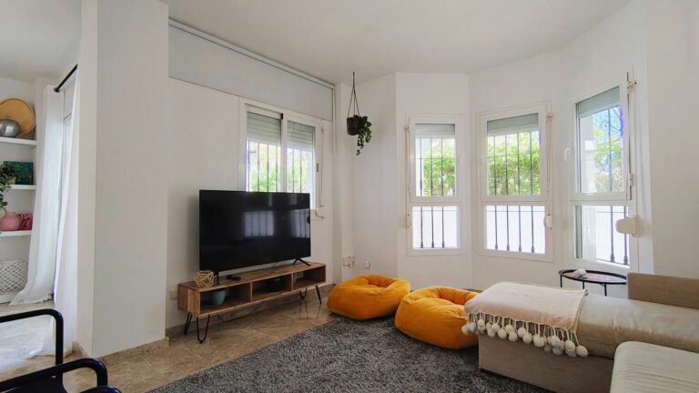 9263b79a53a37a4a4130f69a0360f9c6 - 5