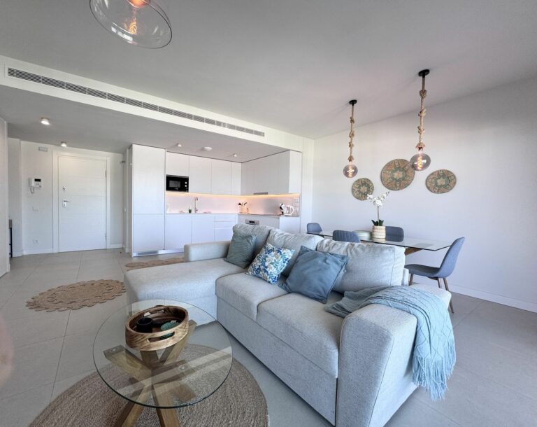 93cf4d1ff4a22be2ff2e01ebb5c49b77 - 3