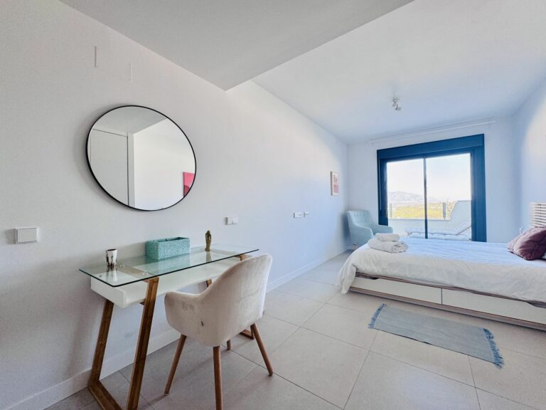 93cf4d1ff4a22be2ff2e01ebb5c49b77 - 7