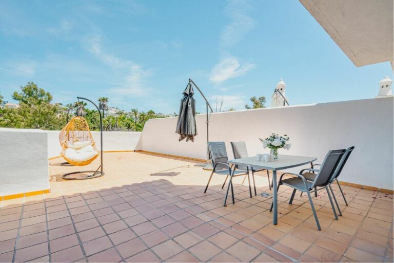 94fa029926b4e037e7e853e2ebdd053a - 15