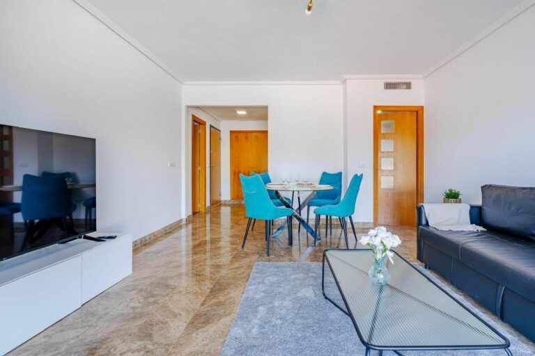 94fa029926b4e037e7e853e2ebdd053a - 6