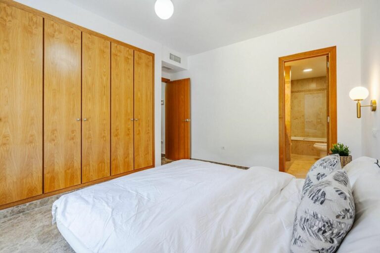 94fa029926b4e037e7e853e2ebdd053a - 9