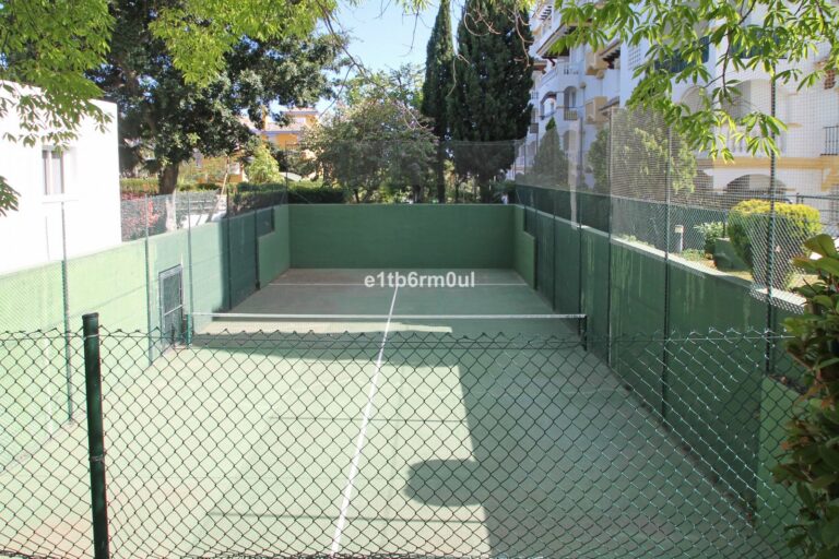 9595e00cdf628b659d7ea3dbe5bf51ab - 16