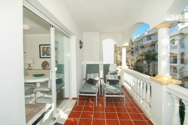 9595e00cdf628b659d7ea3dbe5bf51ab - 4