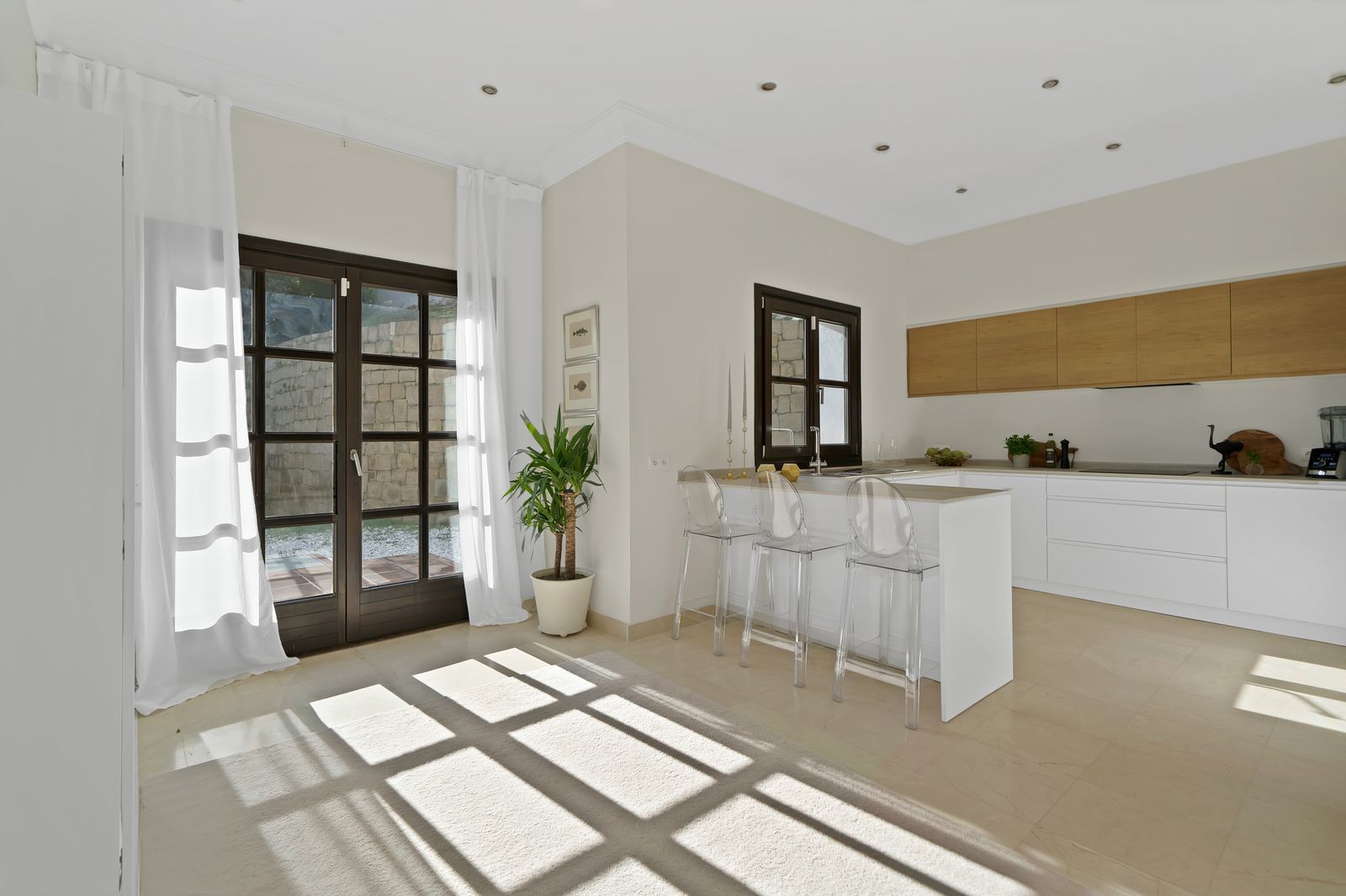 95b5d7f04d0dc9f16ec026227349dcf6 - 12