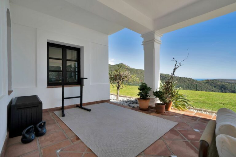 95b5d7f04d0dc9f16ec026227349dcf6 - 14