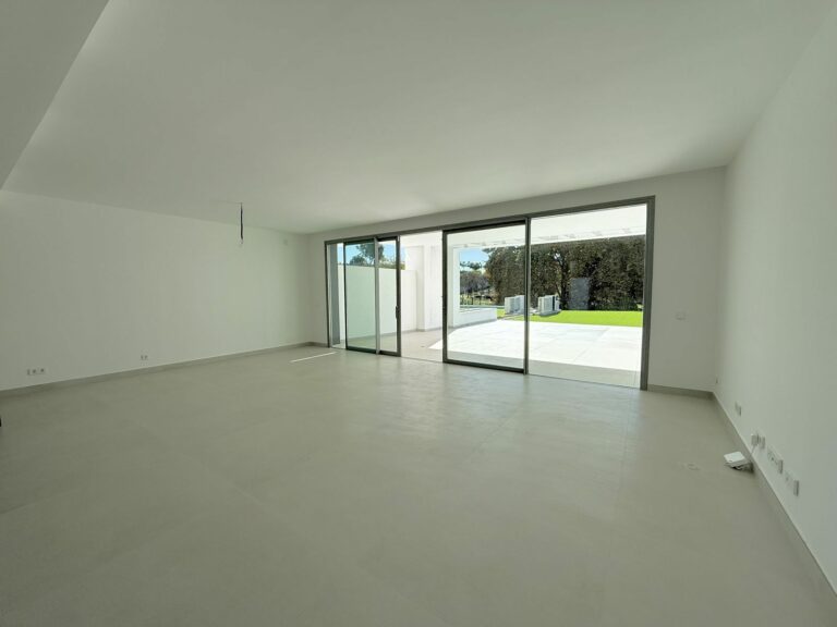 9870b81ca62ccd4b97c7832b6d6771d6 - 10