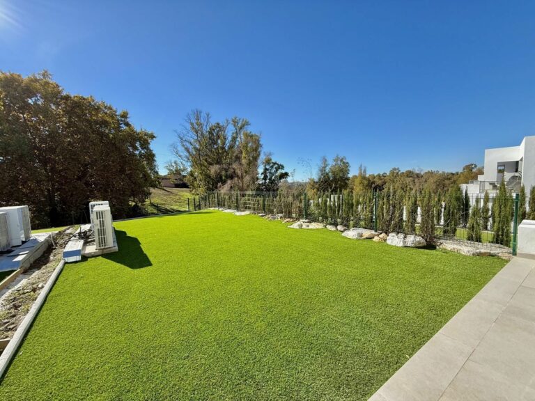 9870b81ca62ccd4b97c7832b6d6771d6 - 2