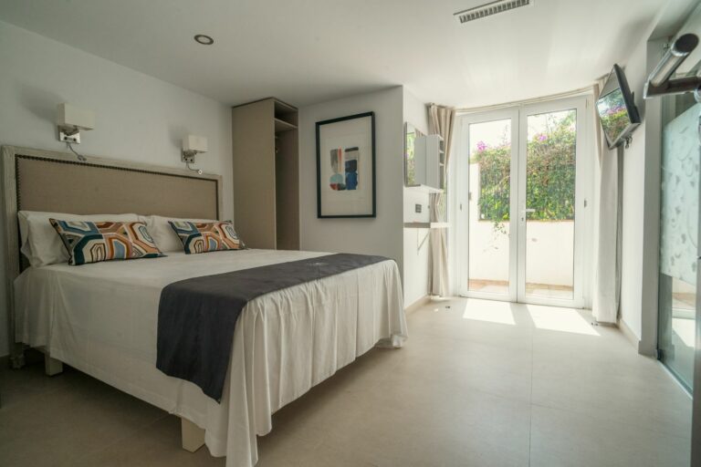 9952e73164431efd6149b4235d40a2e5 - 15