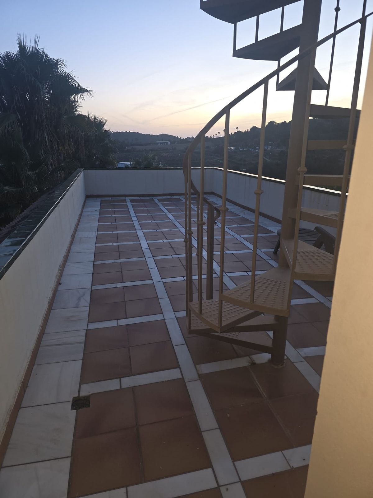 9b6953bce4f956ea06aa86819e733c42 - 3