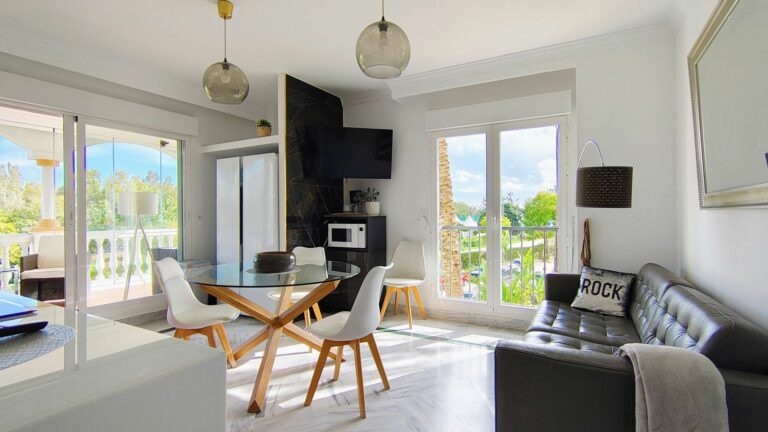 9bc0a25bf1f77d8129475c8680d7b6df - 11