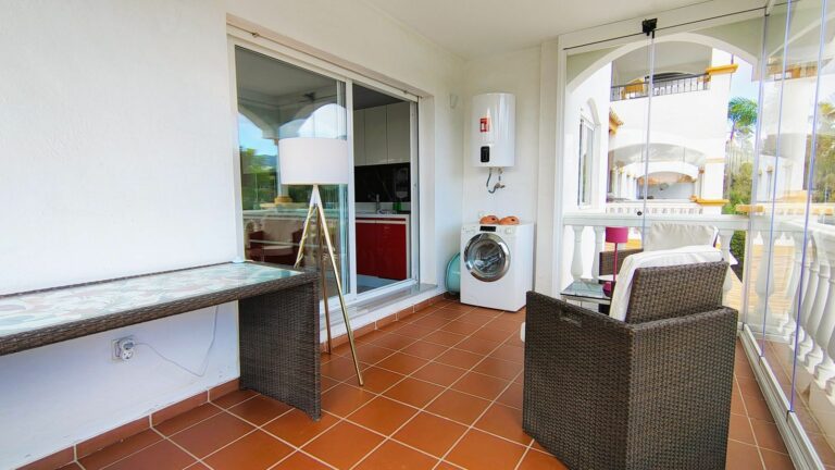 9bc0a25bf1f77d8129475c8680d7b6df - 8