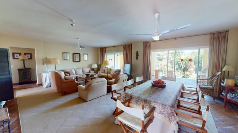 9d26f1b55758074aa087ab964dd0ba0b - 14