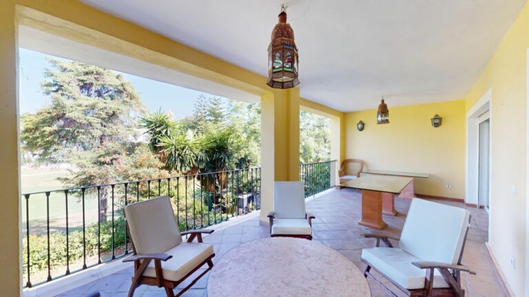 9d26f1b55758074aa087ab964dd0ba0b - 16