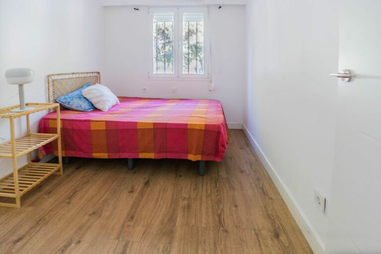 9e521b028666ddab72c3d0c6089a6f67 - 14