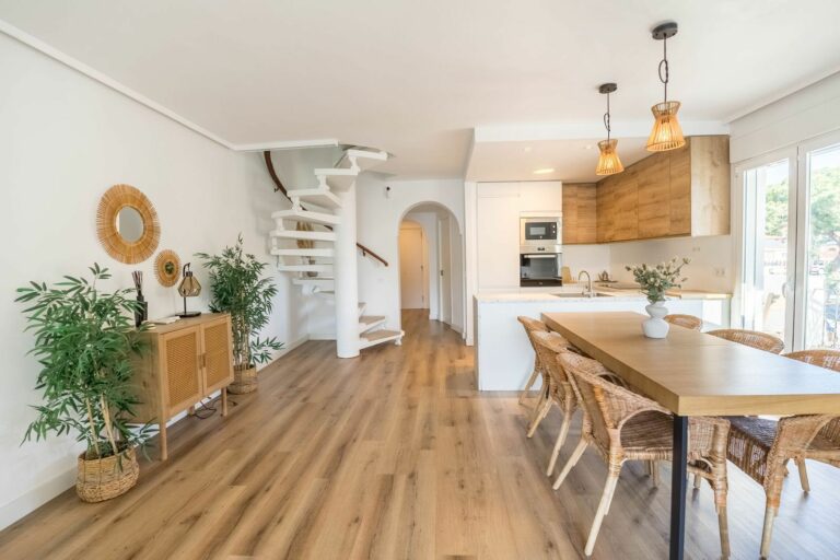 9e521b028666ddab72c3d0c6089a6f67 - 3