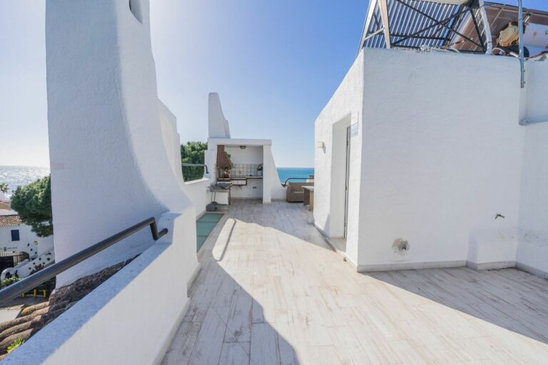 9e521b028666ddab72c3d0c6089a6f67 - 5