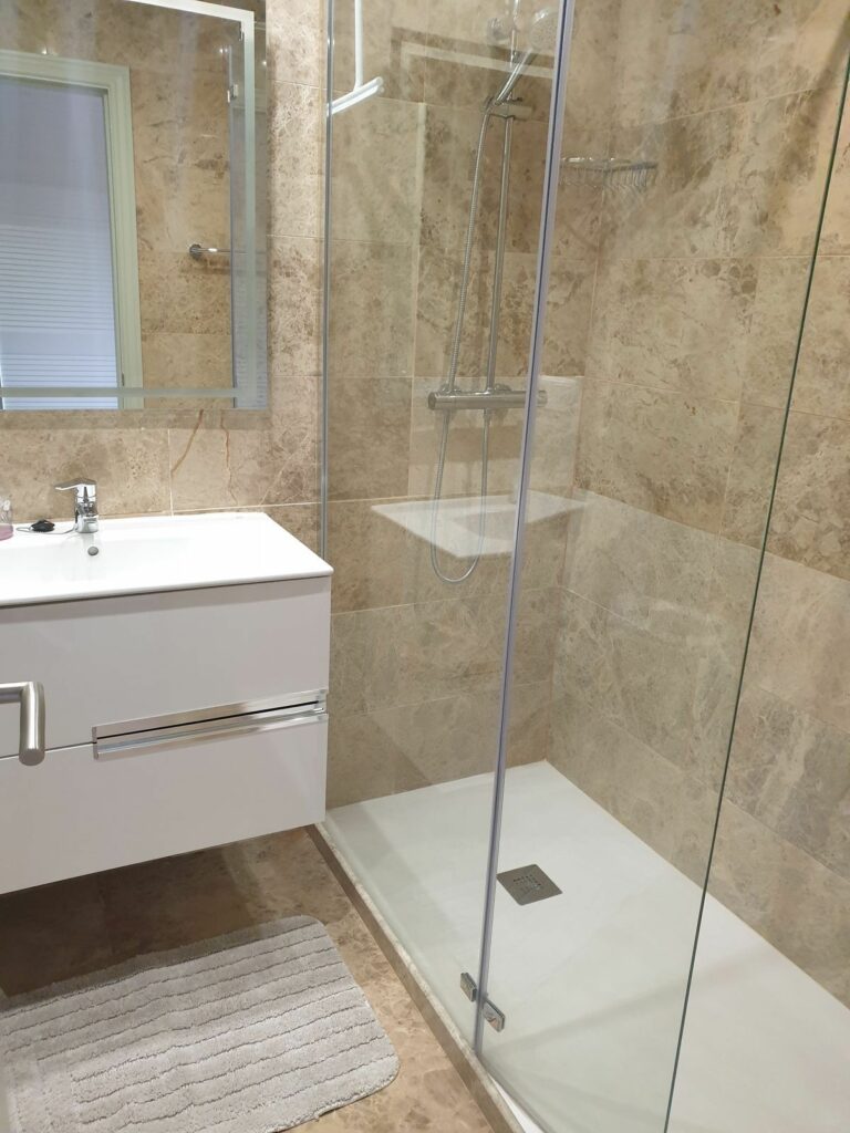 9ea19f8e2333ccc6a6d35cfeb0d30d8d - 12