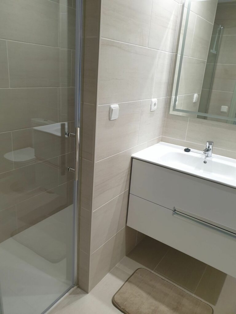 9ea19f8e2333ccc6a6d35cfeb0d30d8d - 14