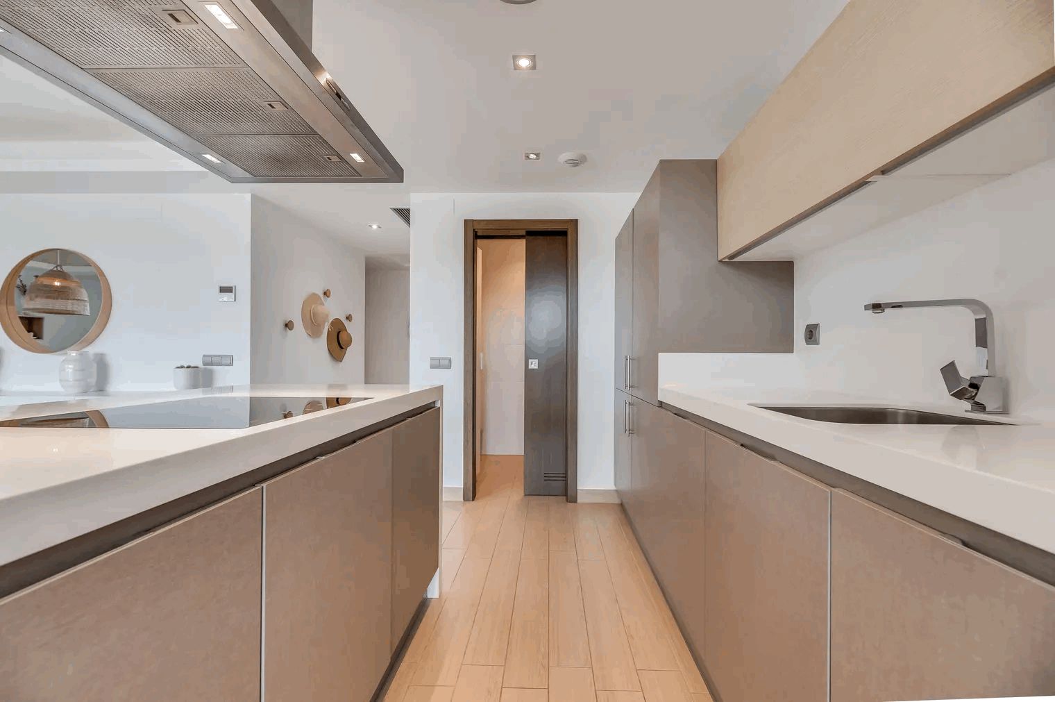 9ef44aad40f6e6b59fdcc9f92eade0d7 - 7