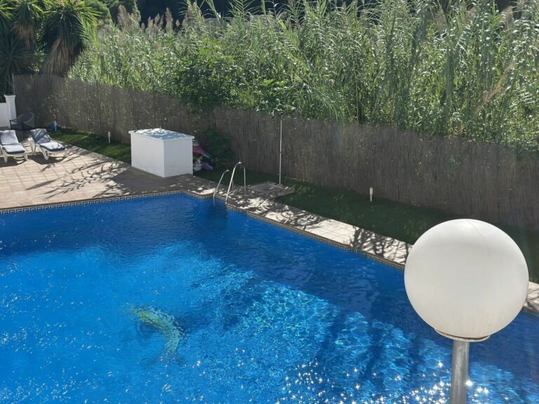 9f1cd381b57801ab82ae011f445c4906 - 13